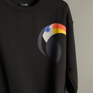 Papagan baskılı siyah Sweatshirt K – 348